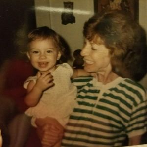 Meet your Posher, Kayla